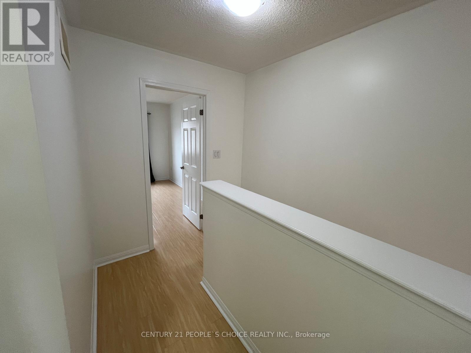 15 Lanternlight Lane, Brampton, Ontario  L7A 0S5 - Photo 14 - W12361548
