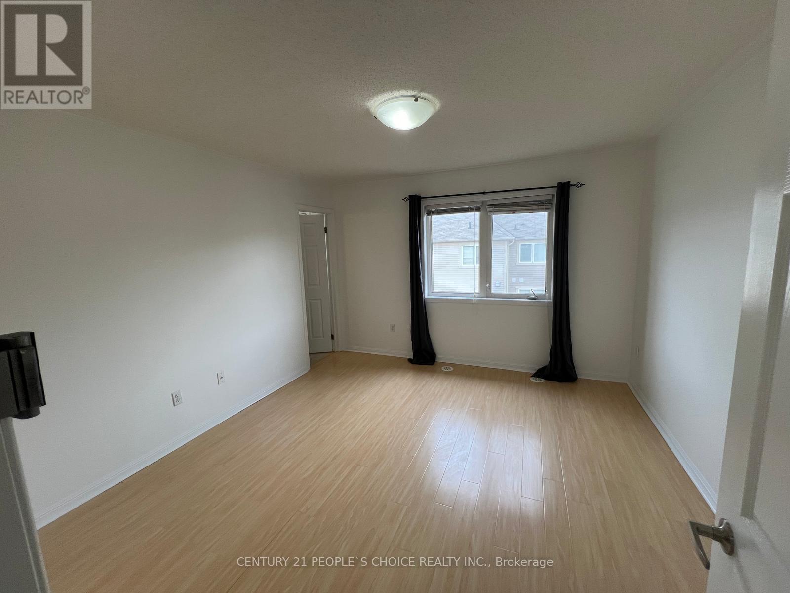 15 Lanternlight Lane, Brampton, Ontario  L7A 0S5 - Photo 16 - W12361548