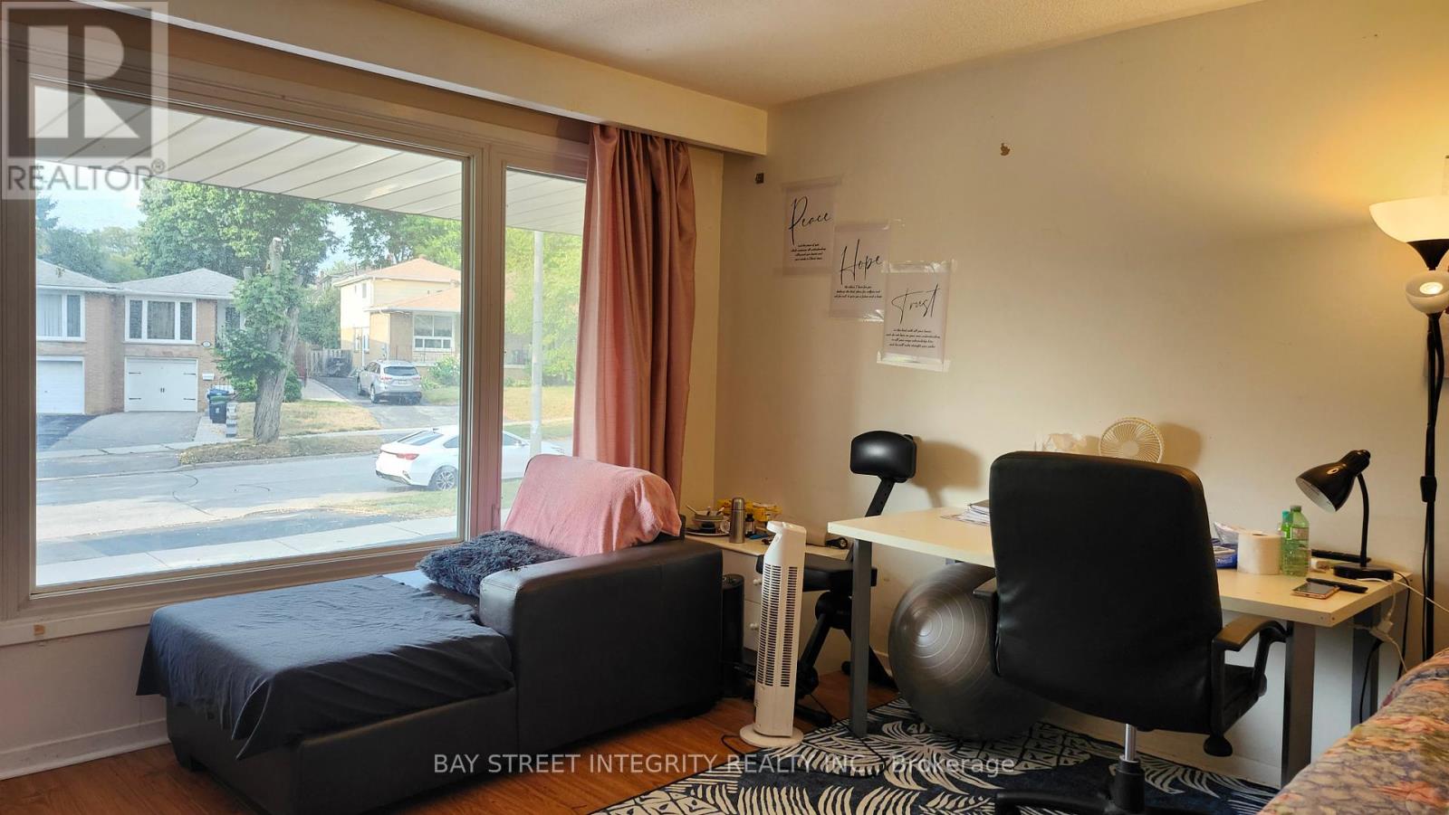 9 Mentor Boulevard, Toronto, Ontario  M2H 2M9 - Photo 7 - C12358423