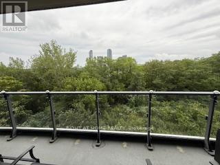 302 - 160 Vanderhoof Avenue, Toronto, Ontario  M4G 0B7 - Photo 10 - C12361559