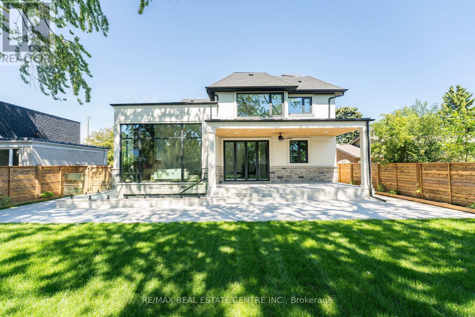 462 Southland Crescent, Oakville, Ontario  L6L 3N8 - Photo 47 - W12361553