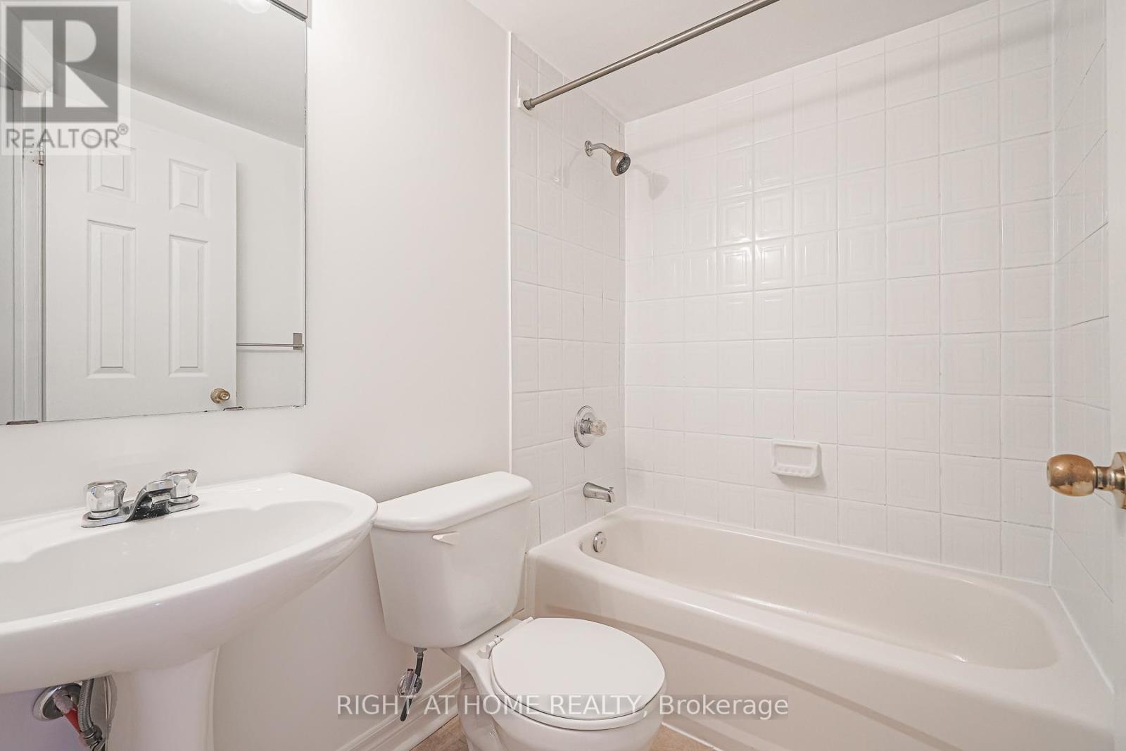 78 - 760 Lawrence Avenue W, Toronto (Yorkdale-Glen Park), Ontario  M6A 3E7 - Photo 23 - W12361571