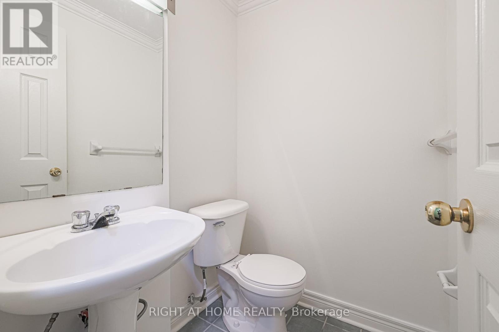 78 - 760 Lawrence Avenue W, Toronto (Yorkdale-Glen Park), Ontario  M6A 3E7 - Photo 3 - W12361571