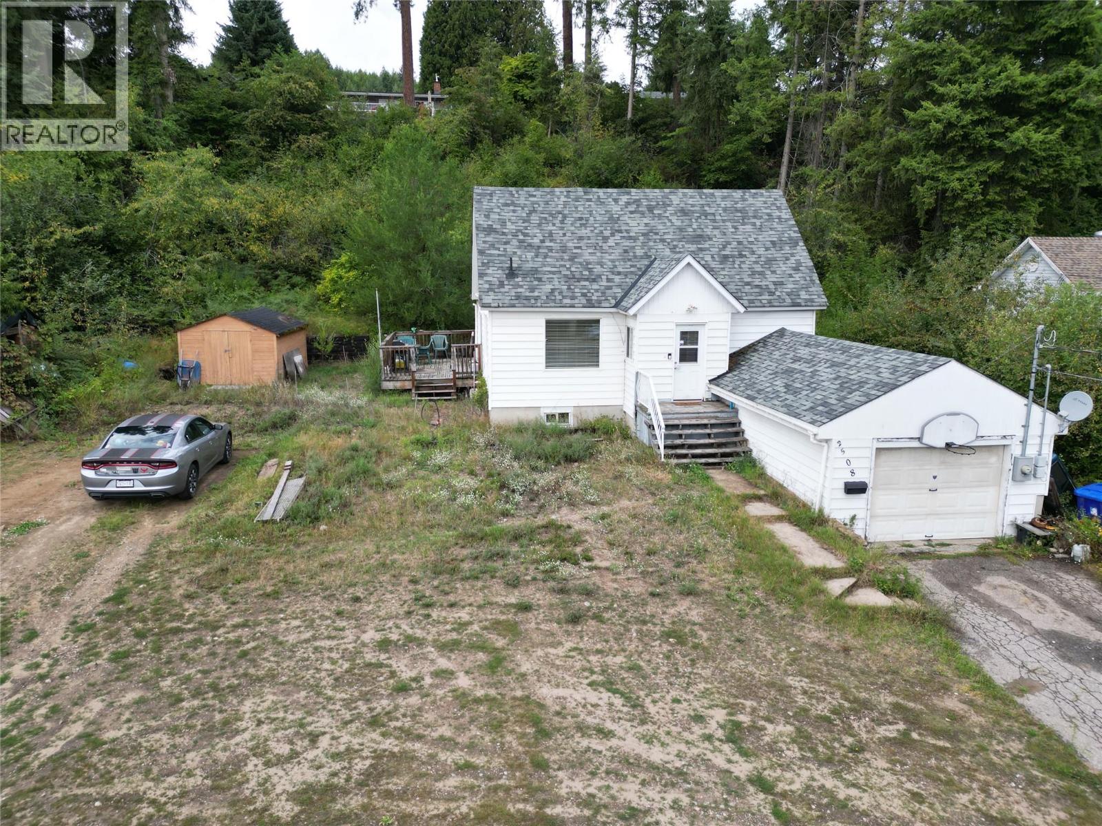 2508 Columbia Avenue, Castlegar, British Columbia  V1N 2X5 - Photo 38 - 10359885
