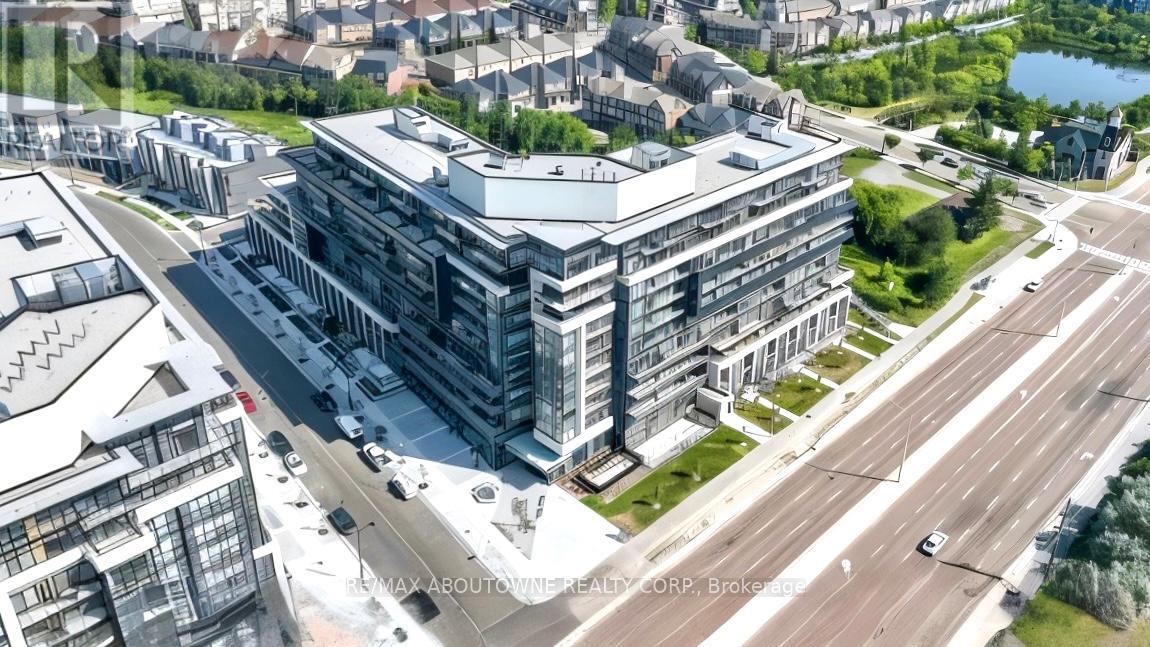 Property at 234 - 395 DUNDAS STREET W image 1