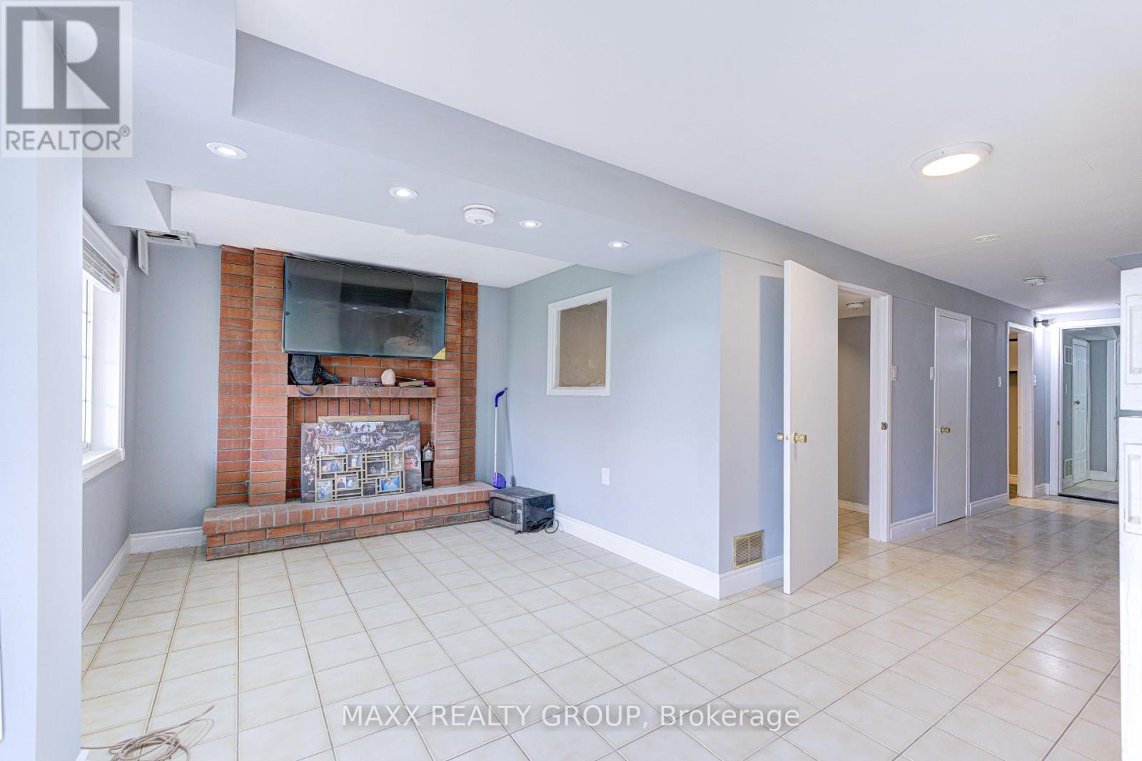 109 Woodsend Run, Brampton (Fletcher's Creek South), Ontario  L6Y 4H7 - Photo 18 - W12361588