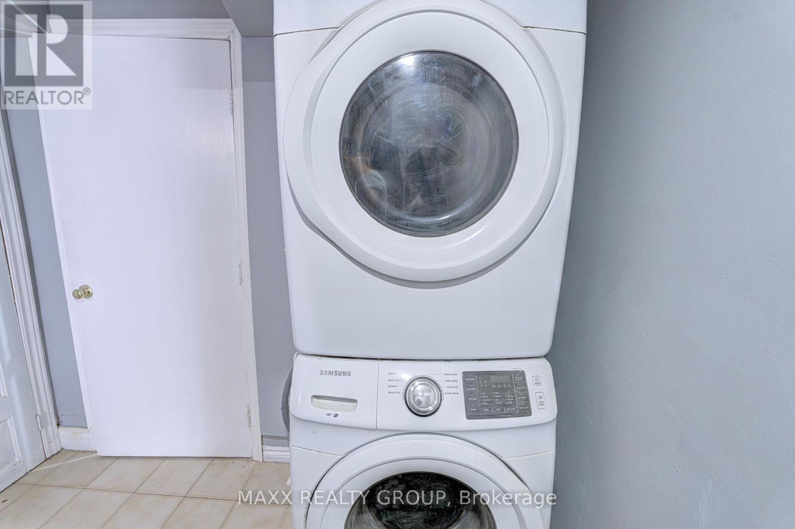 109 Woodsend Run, Brampton (Fletcher's Creek South), Ontario  L6Y 4H7 - Photo 19 - W12361588