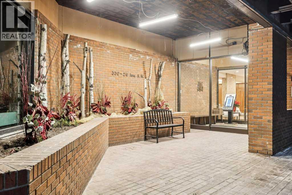 Property at 303, 330 26 Avenue SW image 3