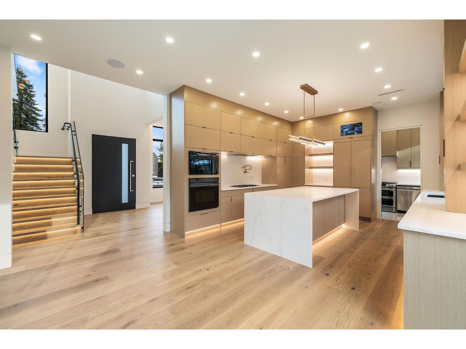 Property at 8689 TUNIS PLACE image 4