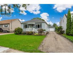 176 CAMROSE AVENUE