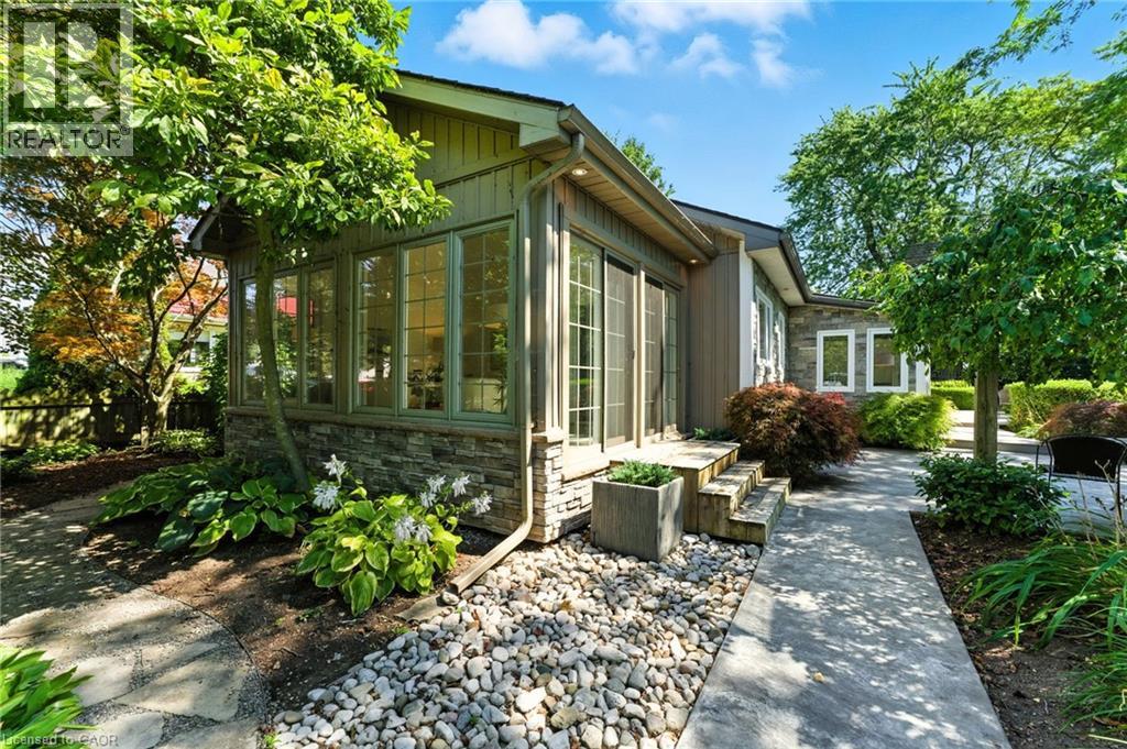 58 Lakeview Avenue, Port Dover, Ontario  N0A 1N8 - Photo 2 - 40762946