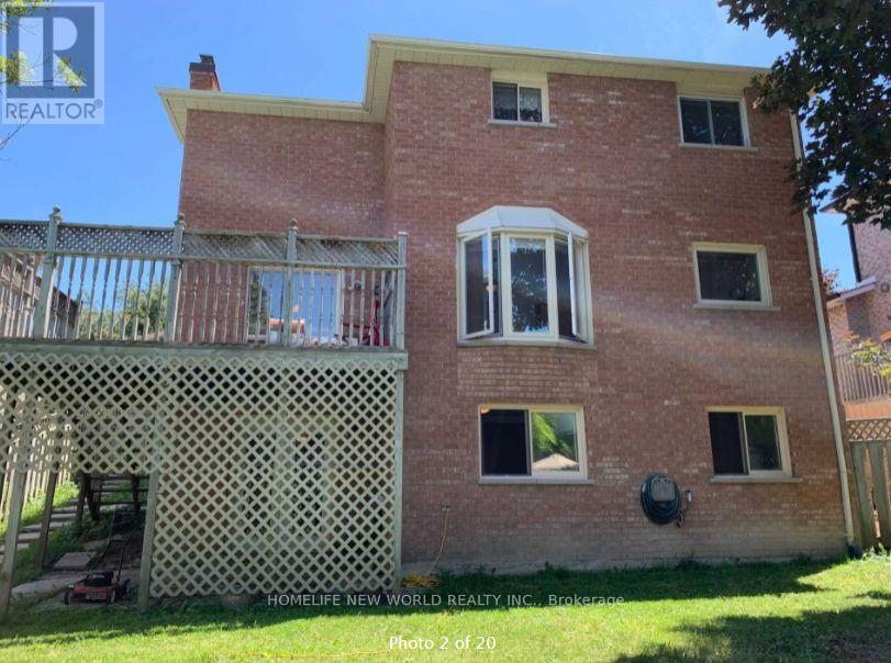 Walk Out Basement Apt - 252 Osmond Crescent, Newmarket, Ontario  L3Y 7L2 - Photo 2 - N12361592