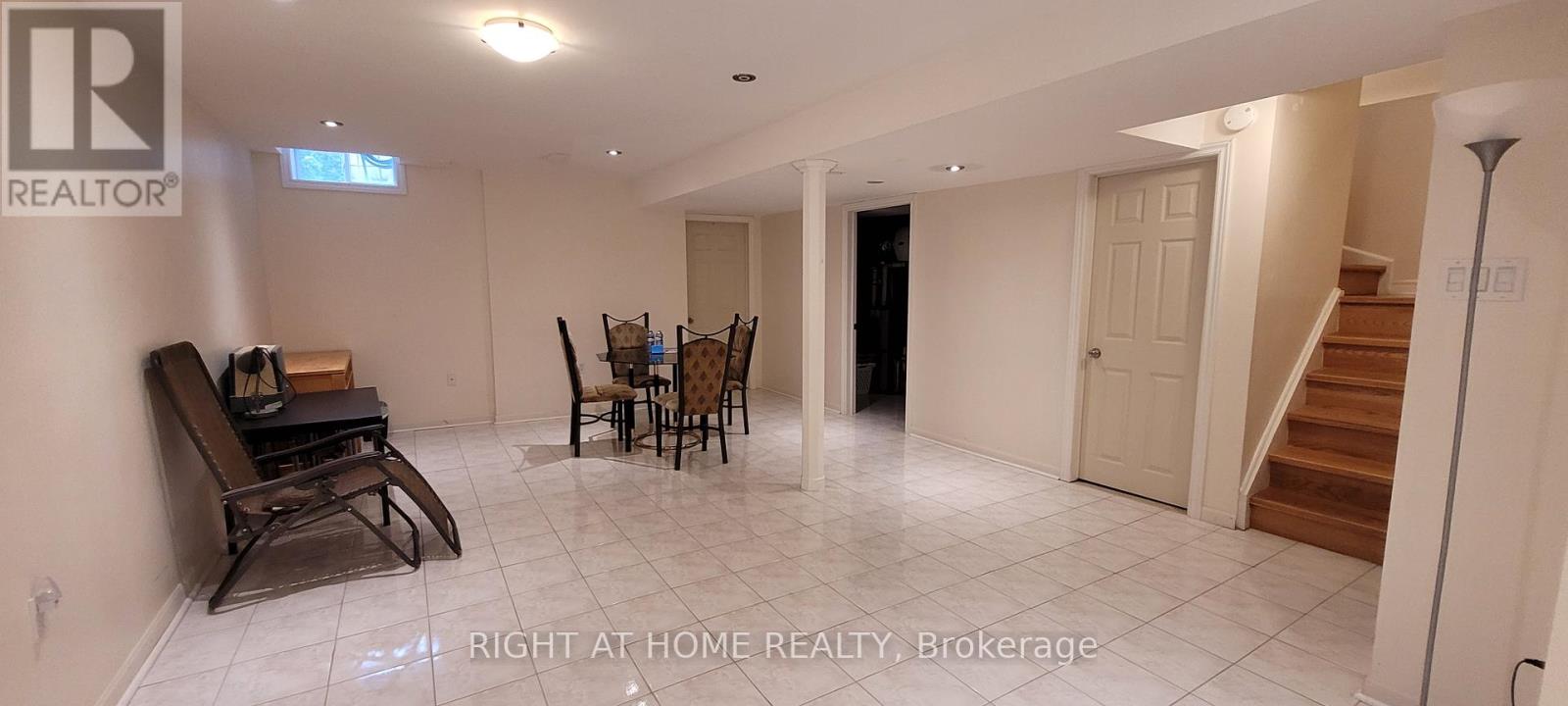3310 Greenbelt Crescent, Mississauga (Lisgar), Ontario  L5N 5X1 - Photo 43 - W12355971