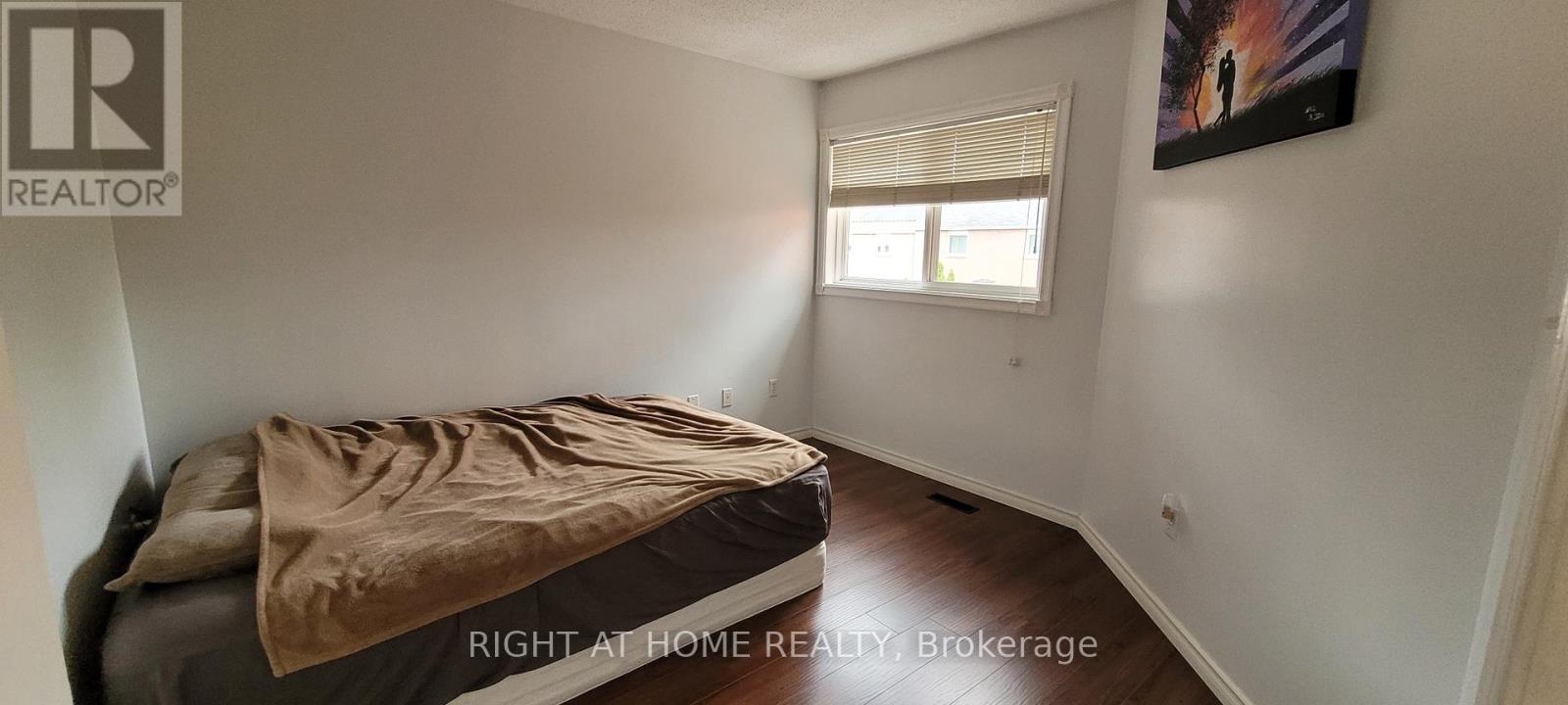 3310 Greenbelt Crescent, Mississauga (Lisgar), Ontario  L5N 5X1 - Photo 41 - W12355971