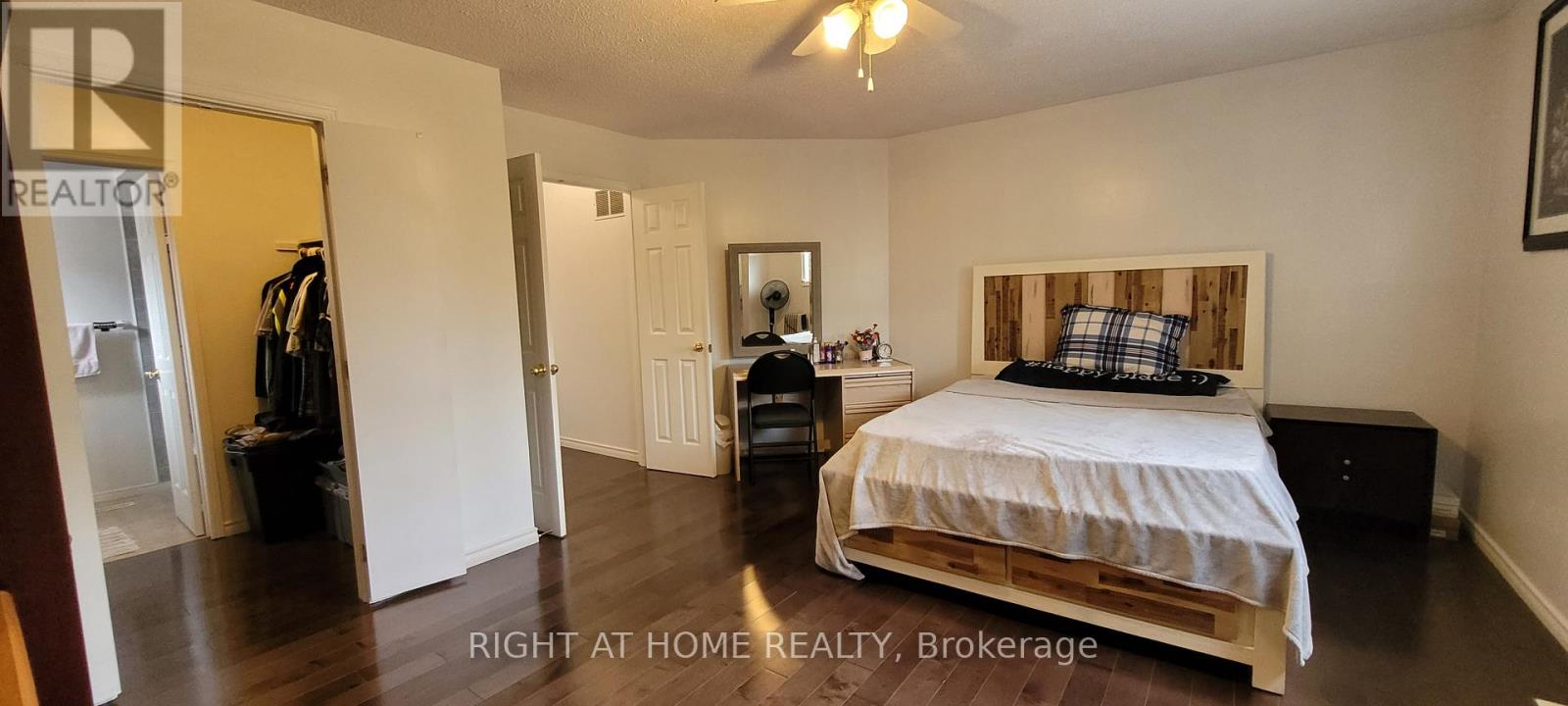 3310 Greenbelt Crescent, Mississauga (Lisgar), Ontario  L5N 5X1 - Photo 31 - W12355971