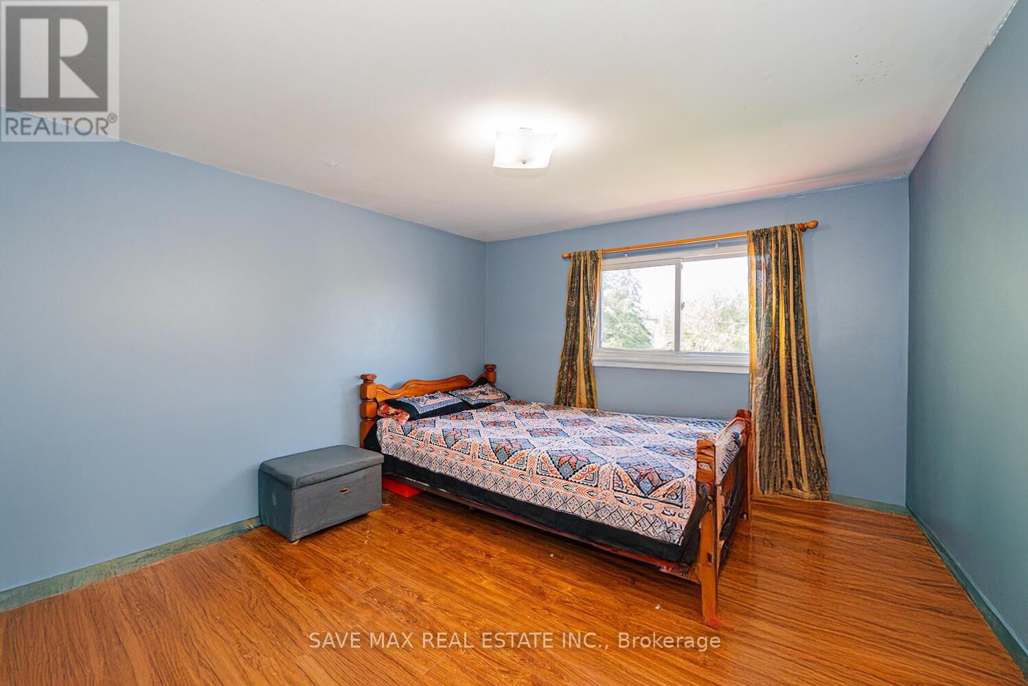88 Cloverdale Drive, Brampton (Avondale), Ontario  L6T 2T8 - Photo 24 - W12358743