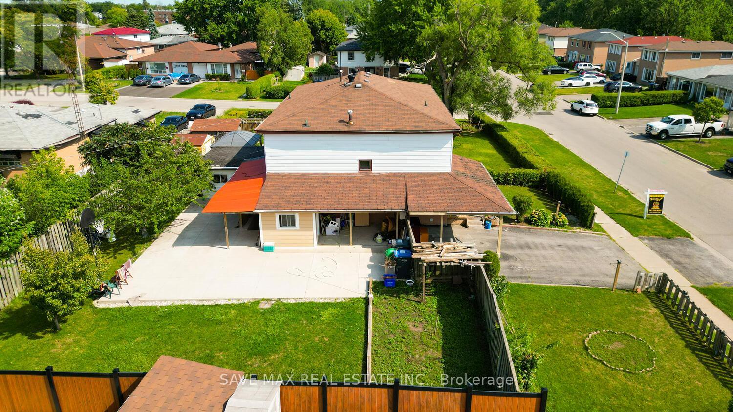 88 Cloverdale Drive, Brampton (Avondale), Ontario  L6T 2T8 - Photo 47 - W12358743