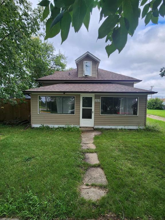 222 5th Avenue S, Swan River, Manitoba