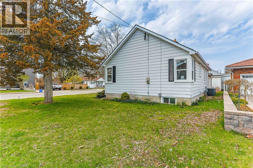 17 Hardy Avenue, Tillsonburg, Ontario  N4G 3W9 - Photo 8 - 40760922