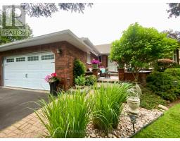 38 PATRICIA PLACE, Kawartha Lakes, Ontario
