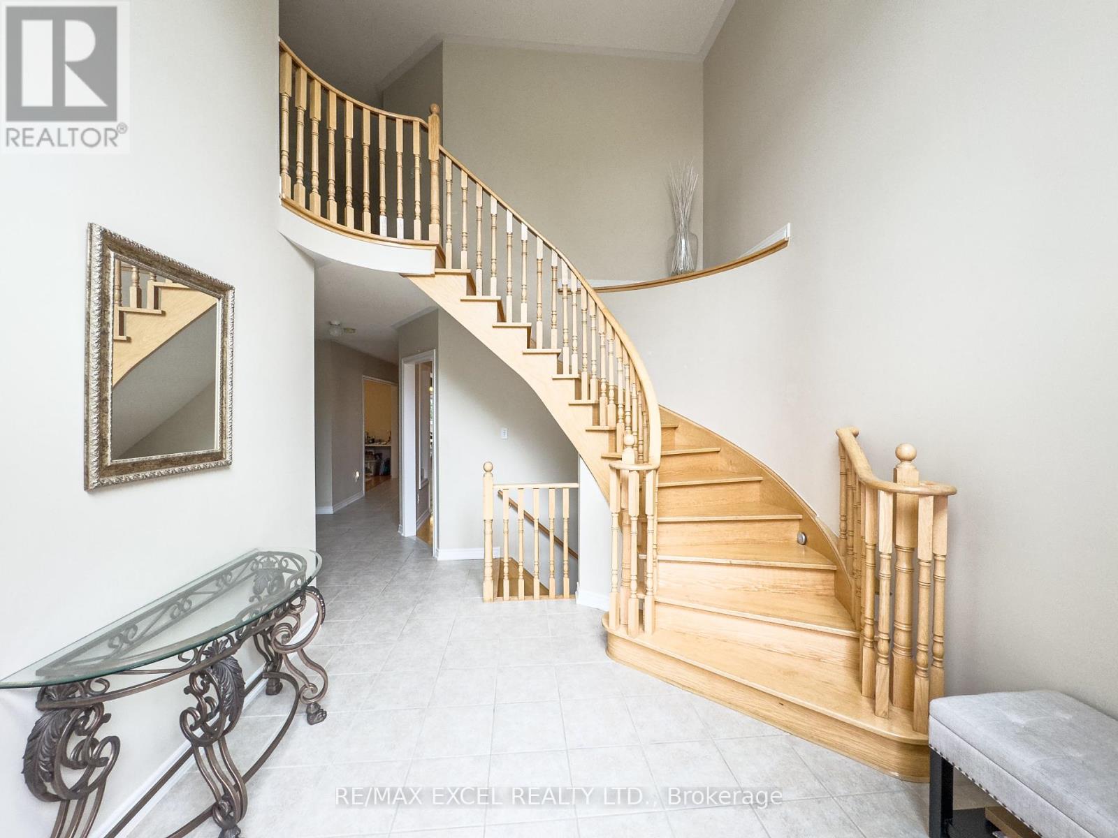 149 Quince Crescent, Markham, Ontario  L3S 3W8 - Photo 4 - N12361625