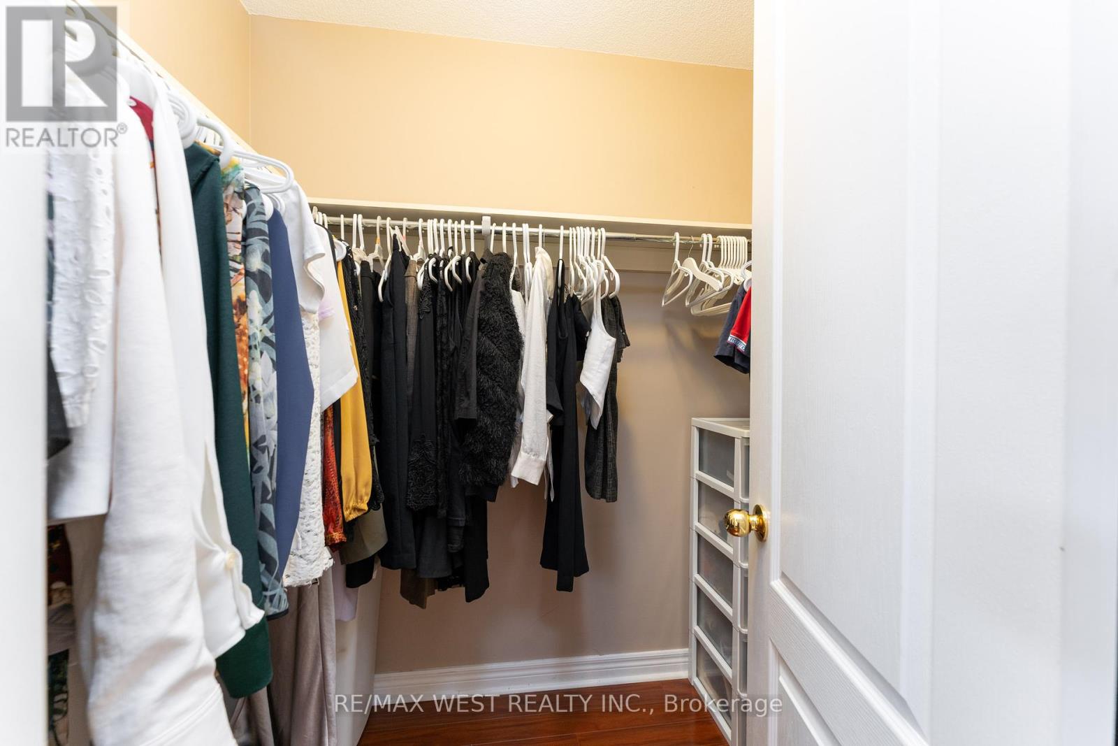 8 Yellow Avens Boulevard, Brampton (Sandringham-Wellington), Ontario  L6R 0K5 - Photo 29 - W12361649