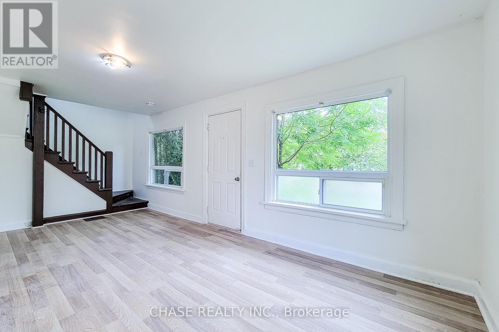 107 Saint George Street, Welland (Broadway), Ontario  L3C 5N5 - Photo 24 - X12361636