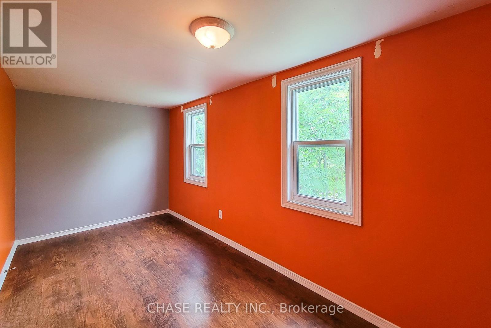 107 Saint George Street, Welland (Broadway), Ontario  L3C 5N5 - Photo 45 - X12361636