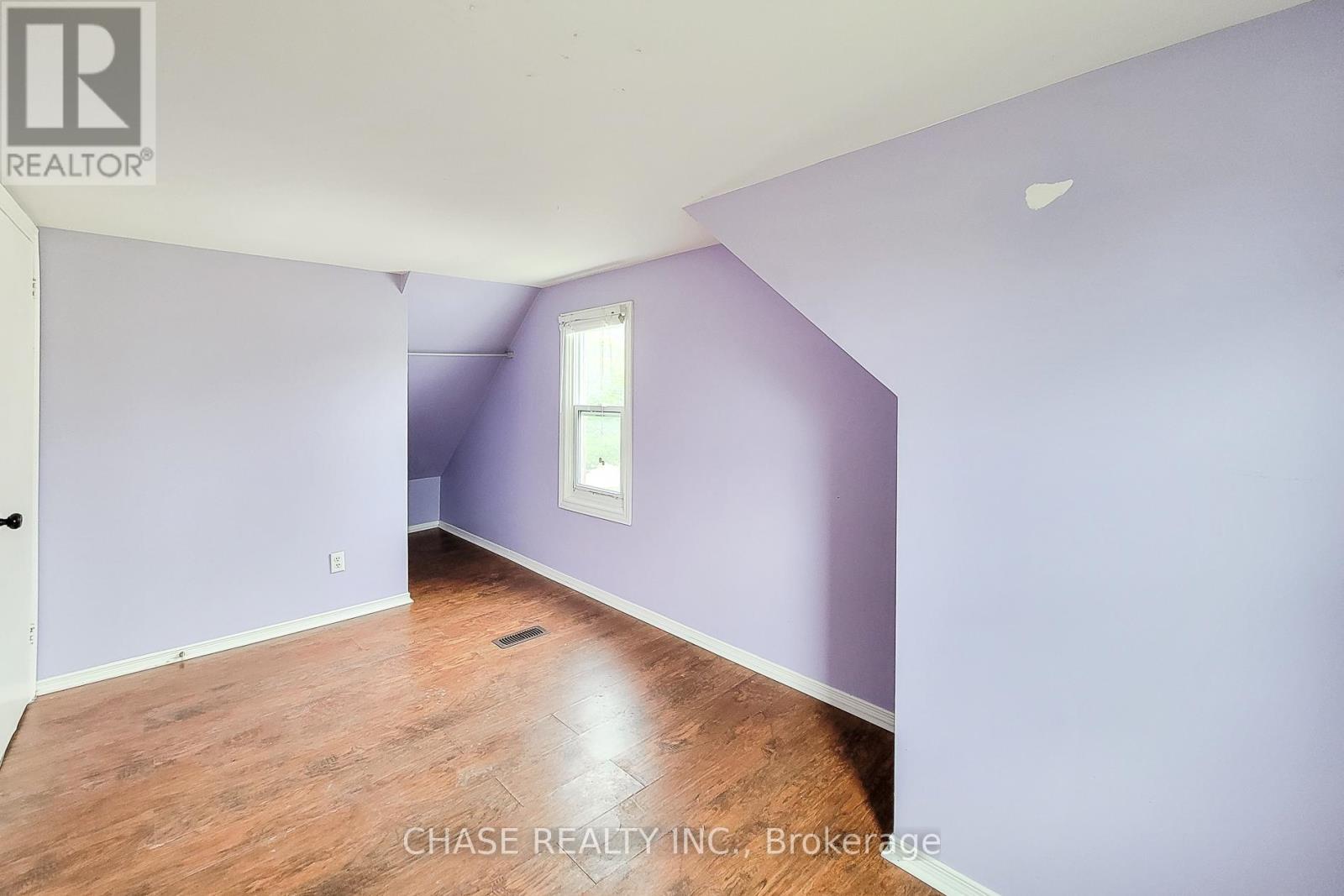 107 Saint George Street, Welland (Broadway), Ontario  L3C 5N5 - Photo 47 - X12361636