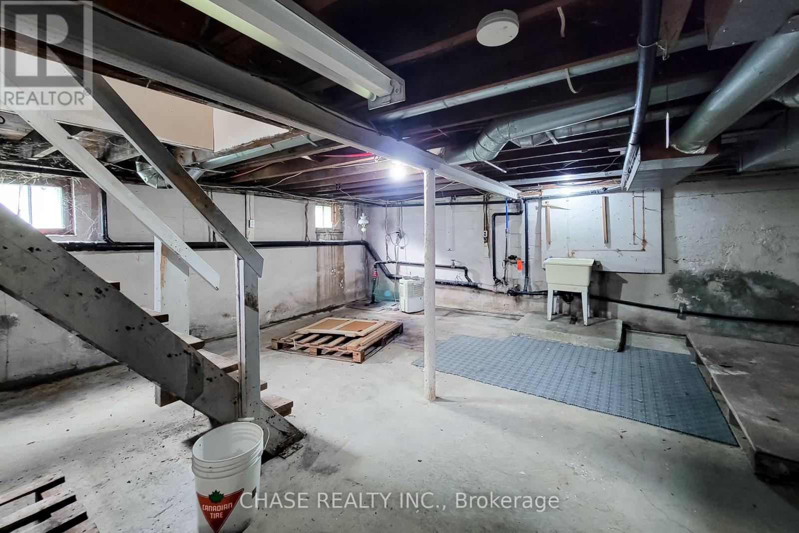 107 Saint George Street, Welland (Broadway), Ontario  L3C 5N5 - Photo 49 - X12361636