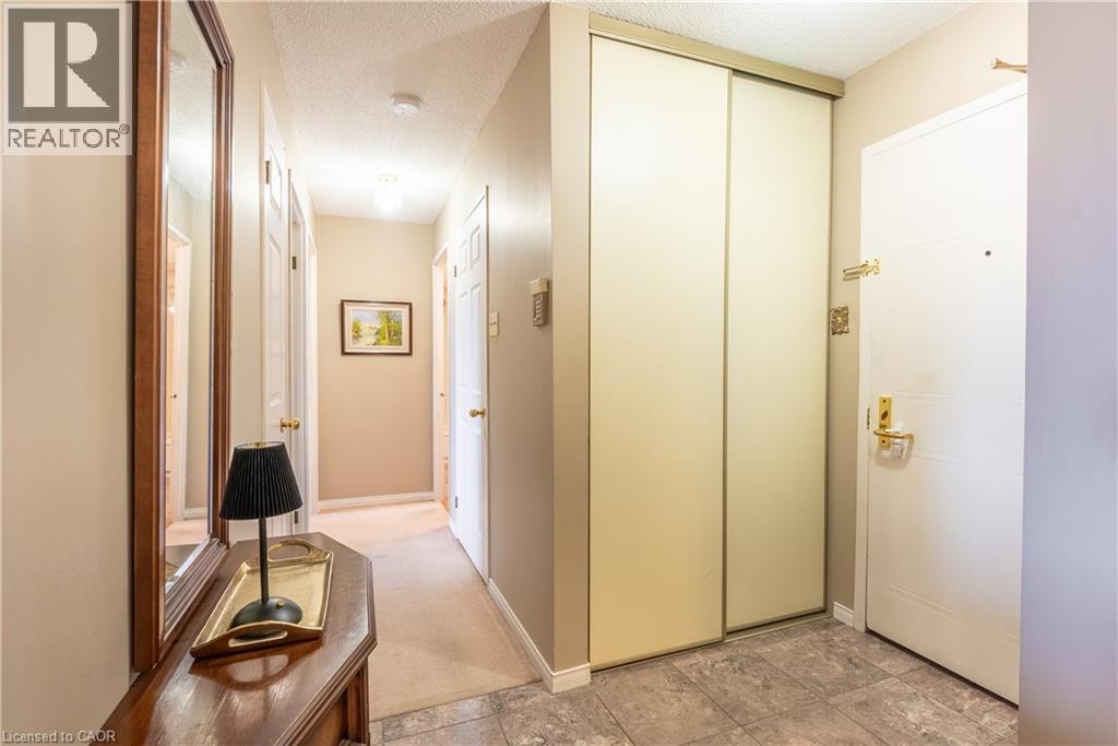 265 Westcourt Place Unit# 907, Waterloo, Ontario  N2L 6E4 - Photo 23 - 40748239
