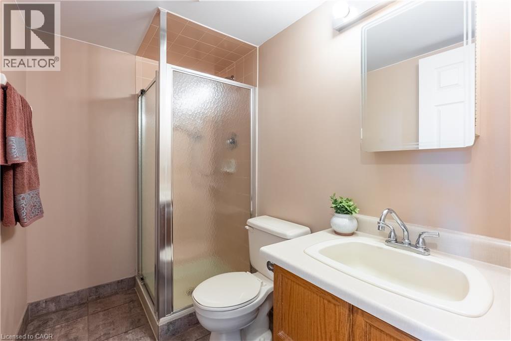 265 Westcourt Place Unit# 907, Waterloo, Ontario  N2L 6E4 - Photo 10 - 40748239