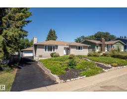 8 GRAVENHURST CR Glen Allan