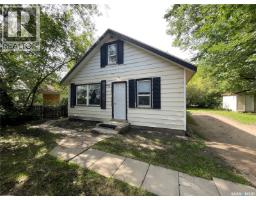 407 3rd Street E, Meadow Lake, Ca