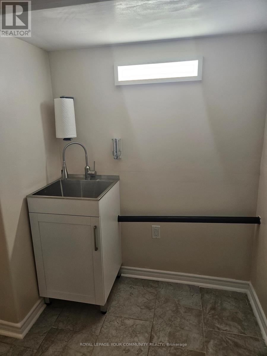 1615 Ravenwood Drive, Peterborough West, Ontario  K9K 2P8 - Photo 24 - X12343711