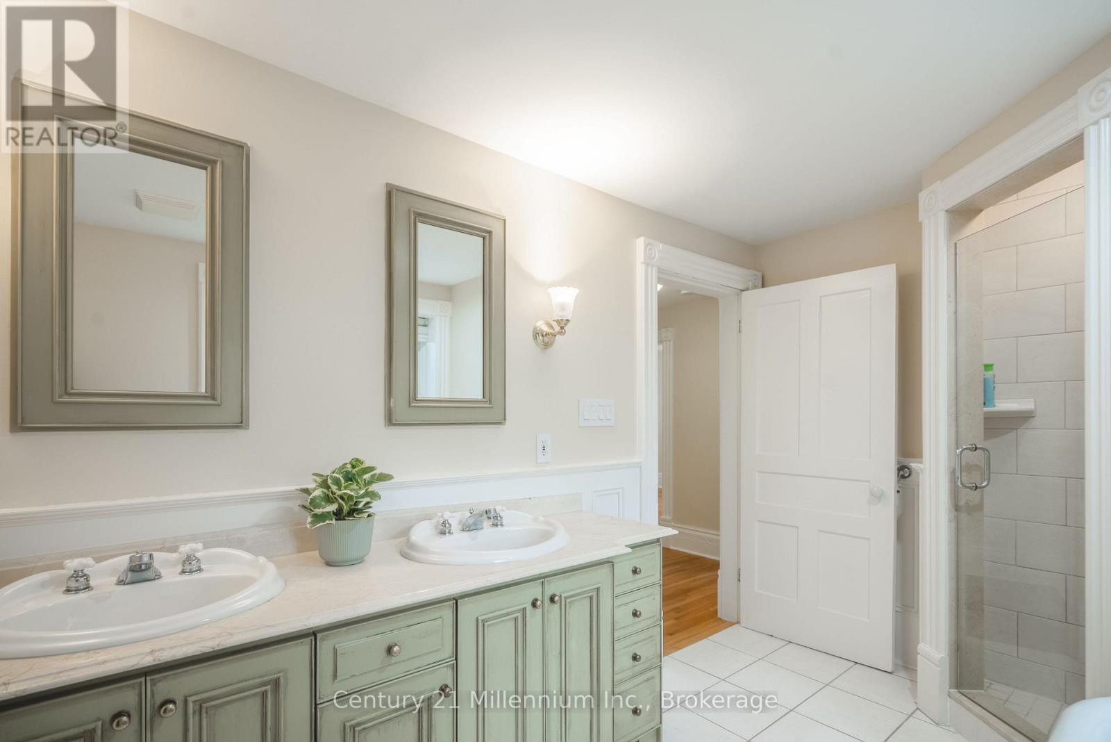 774 Hurontario Street, Collingwood, Ontario  L9Y 0G9 - Photo 18 - S12124617