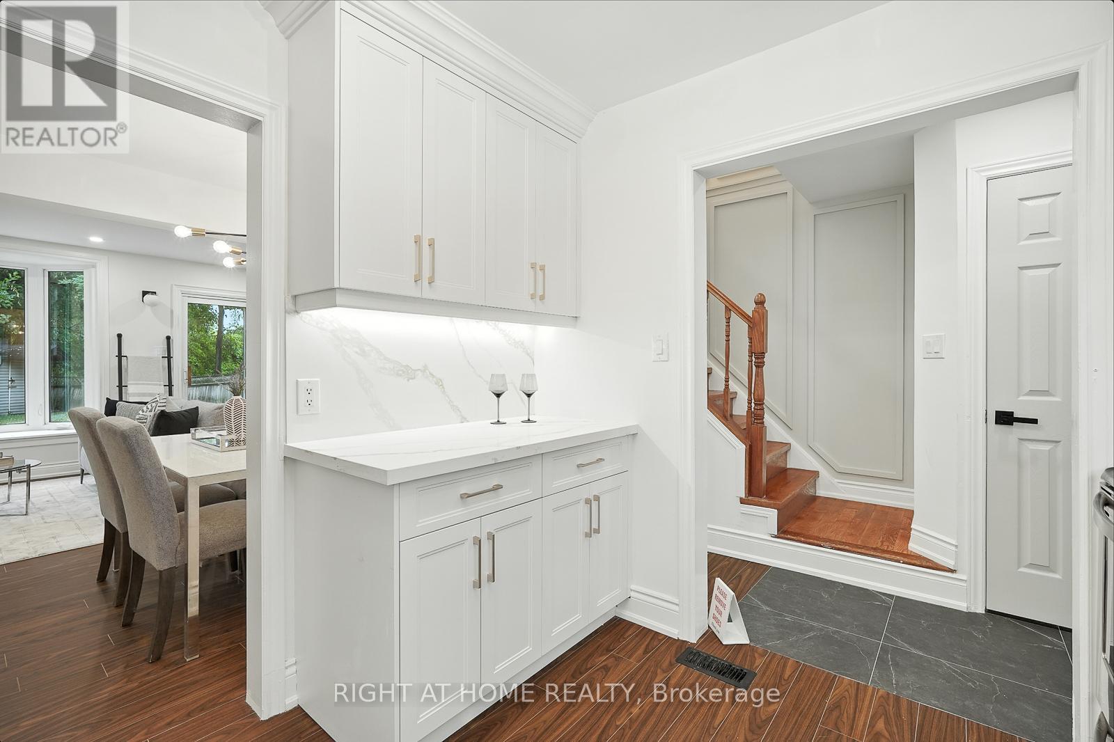 413 Enfield Road, Burlington, Ontario  L7T 2X5 - Photo 18 - W12361684
