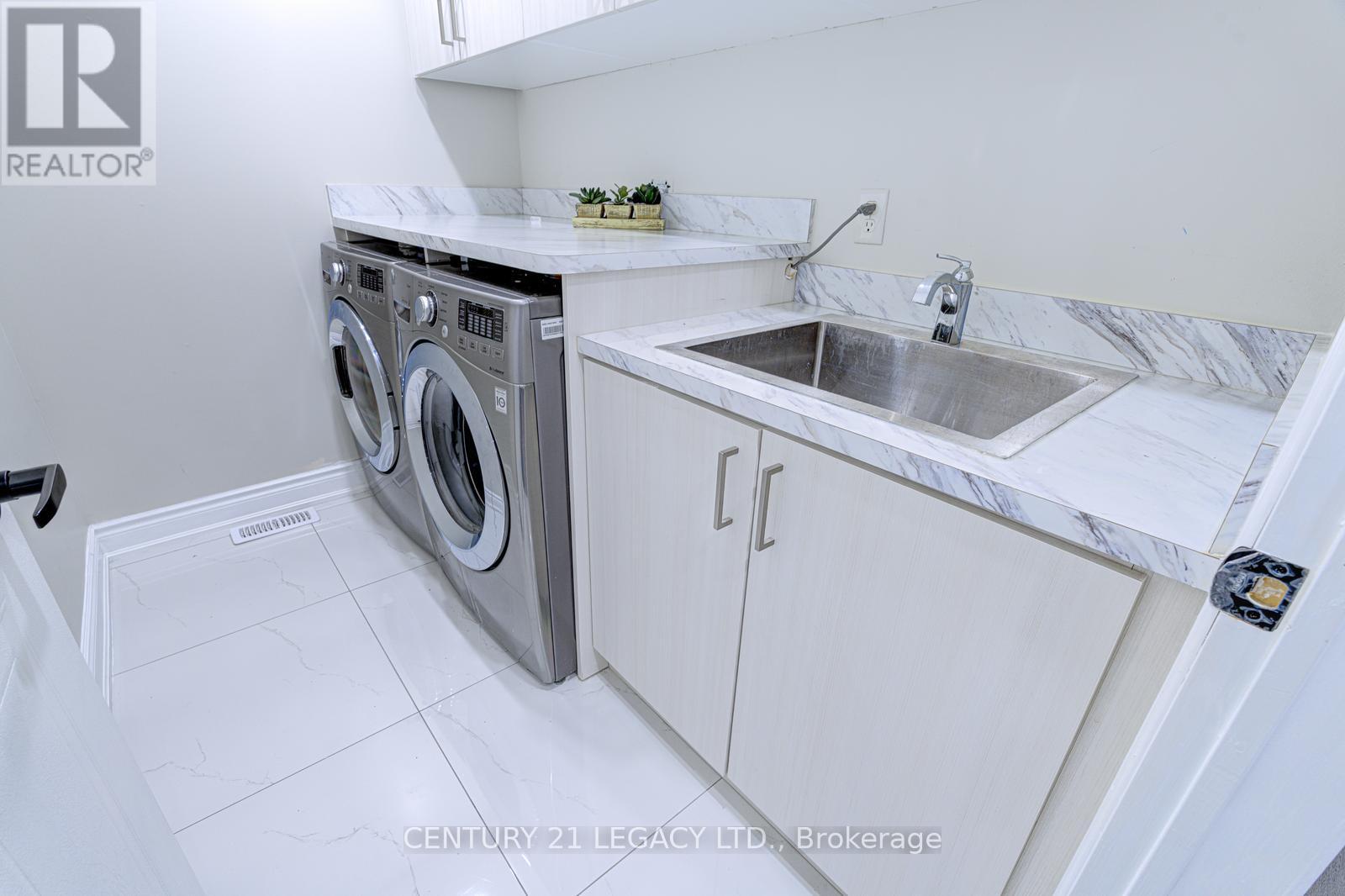 21 Serenity Lane, Brampton, Ontario  L6R 2T1 - Photo 34 - W12360127