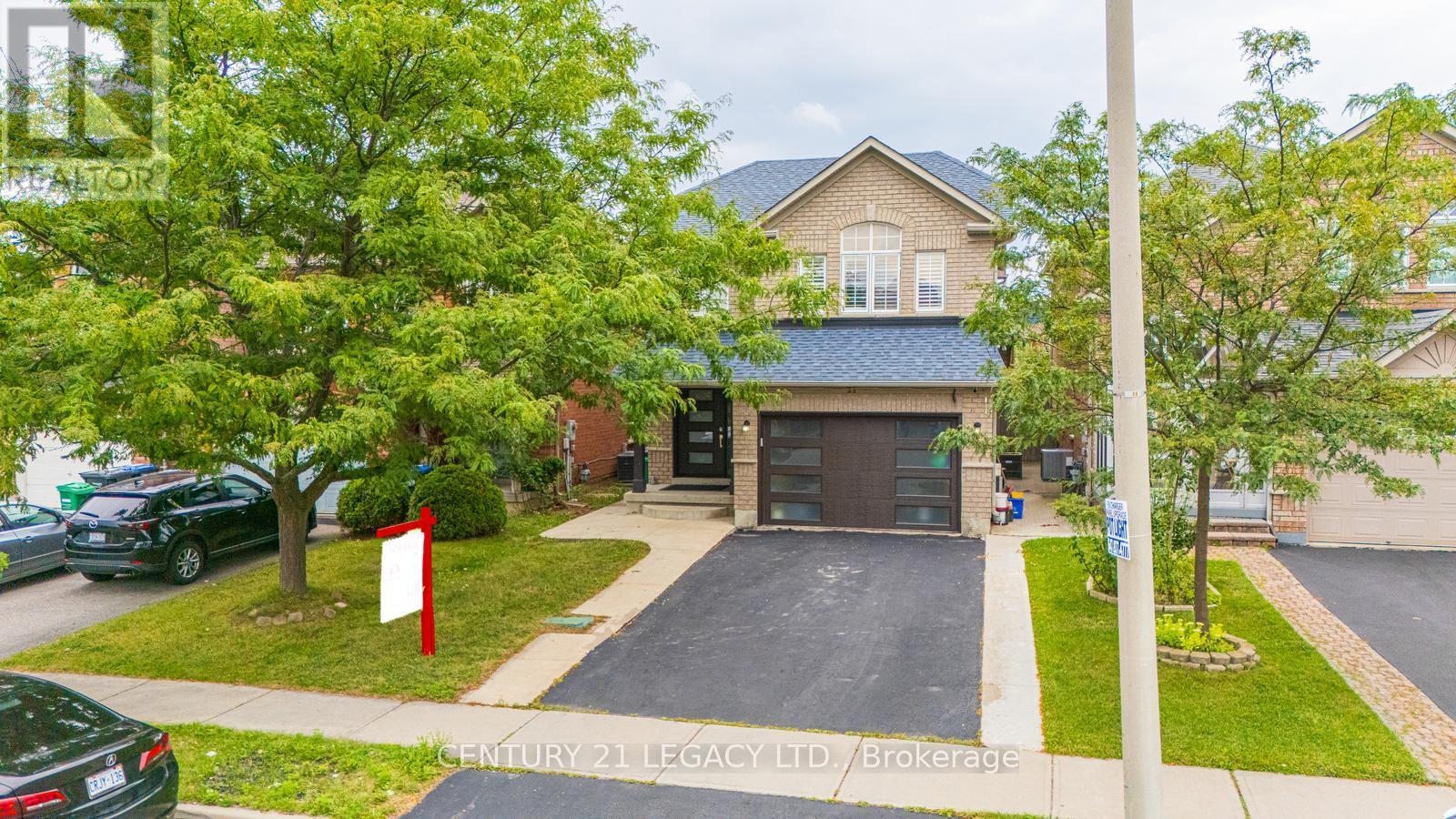 21 SERENITY LANE, Brampton, Ontario