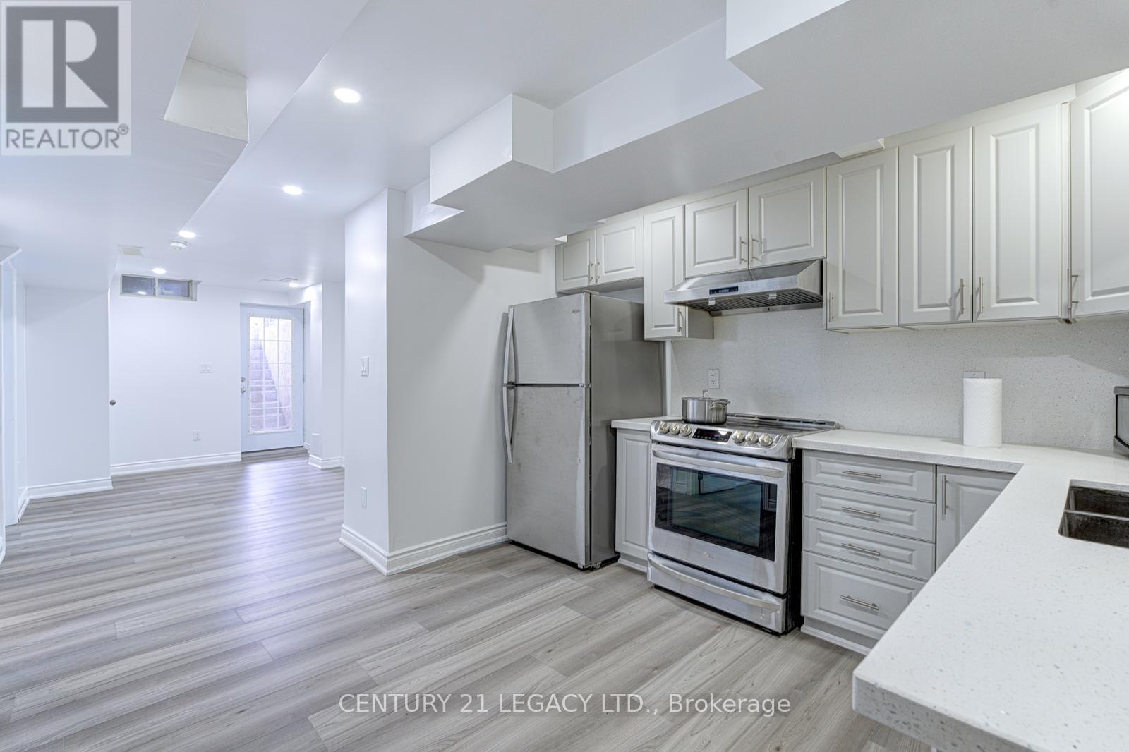 21 Serenity Lane, Brampton, Ontario  L6R 2T1 - Photo 38 - W12360127