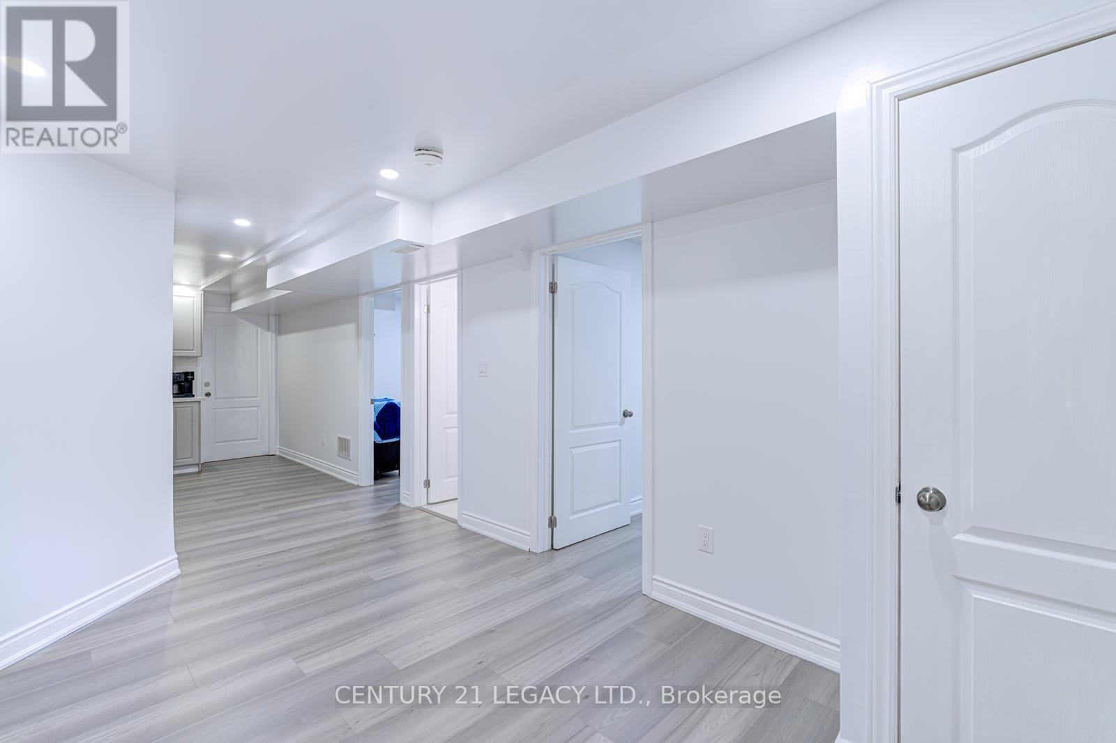 21 Serenity Lane, Brampton, Ontario  L6R 2T1 - Photo 41 - W12360127