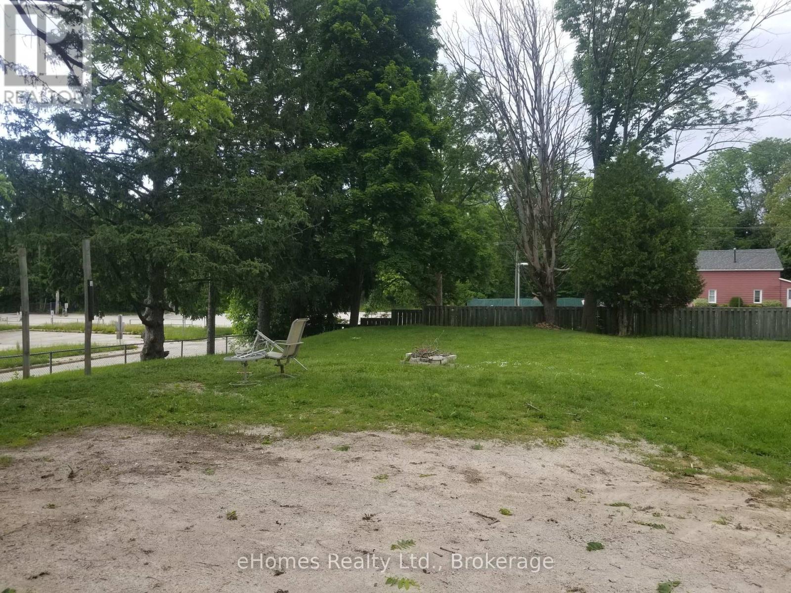 598 6th Street E, Owen Sound, Ontario  N4K 1G3 - Photo 3 - X12361700