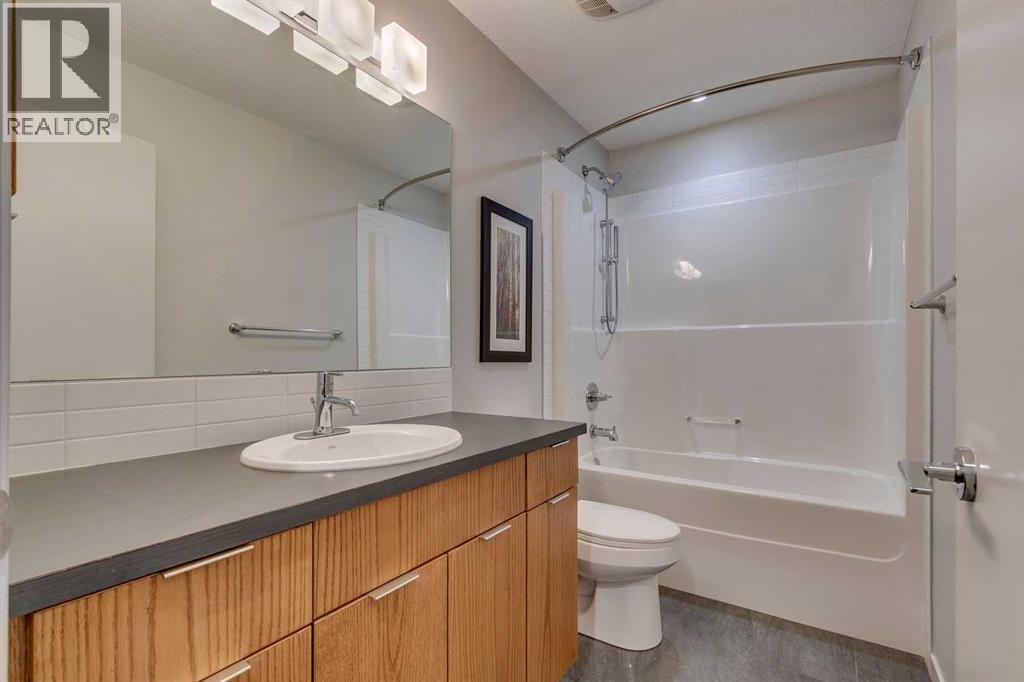 18 Marquis Cove Se, Calgary, Alberta  T3B 1V8 - Photo 10 - A2249245
