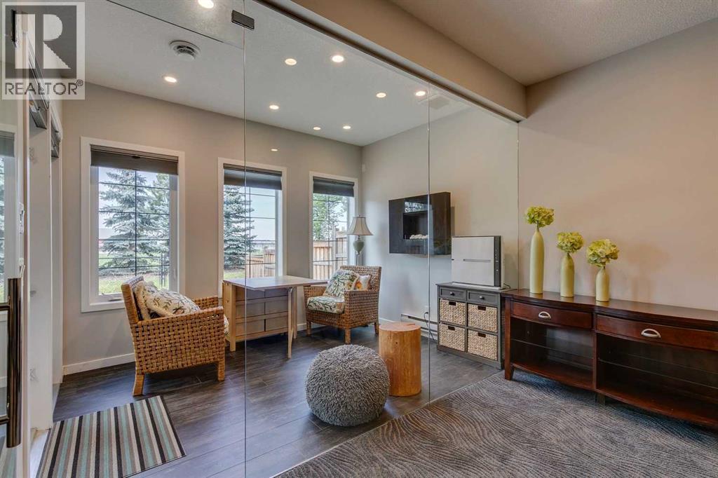 18 Marquis Cove Se, Calgary, Alberta  T3B 1V8 - Photo 24 - A2249245