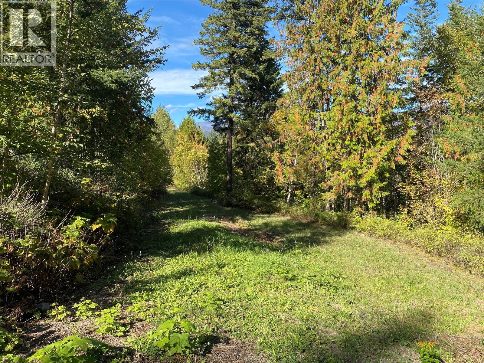 655 Caouette Road, Sorrento, British Columbia  V0E 2W1 - Photo 48 - 10337316