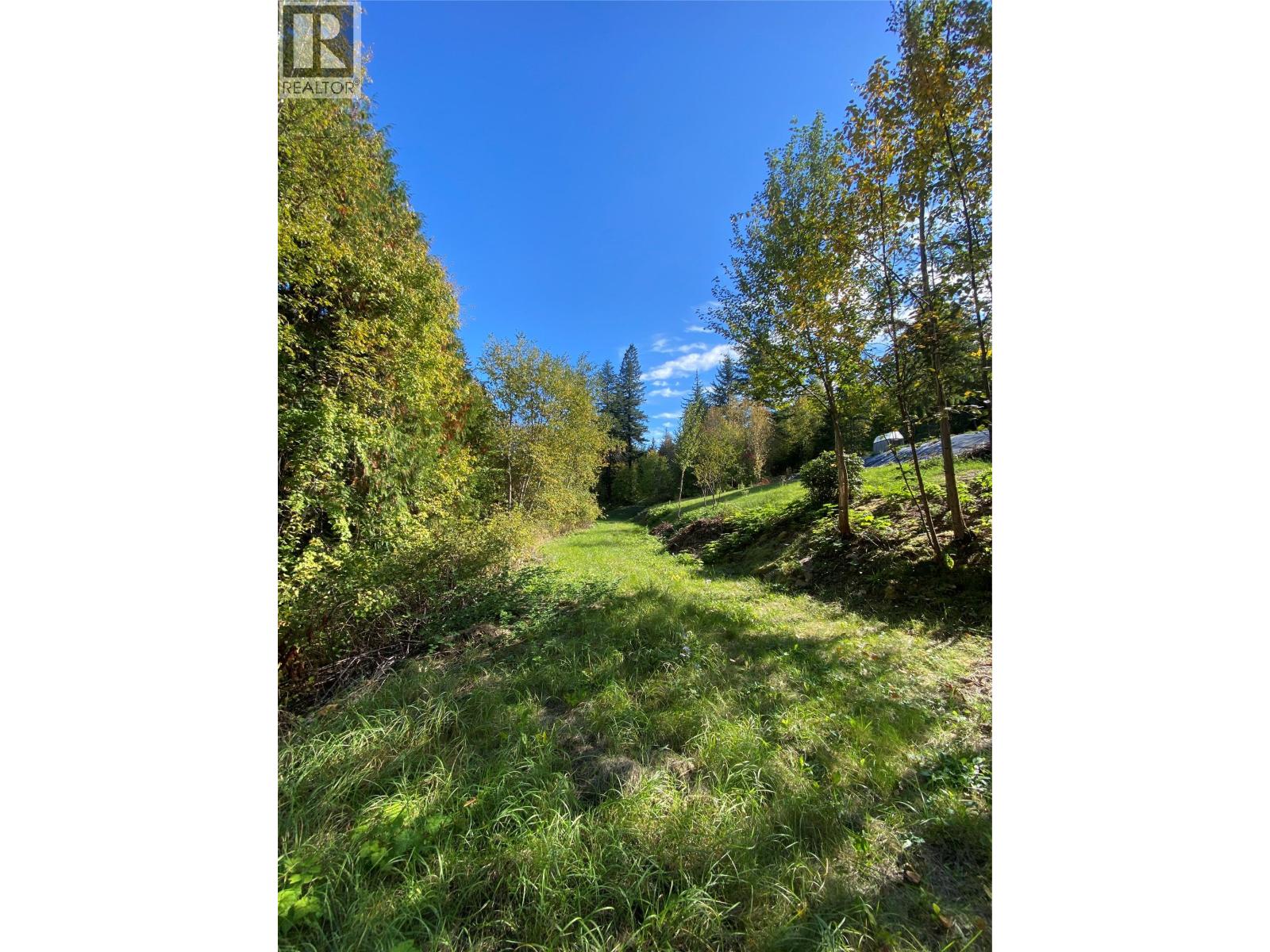655 Caouette Road, Sorrento, British Columbia  V0E 2W1 - Photo 51 - 10337316