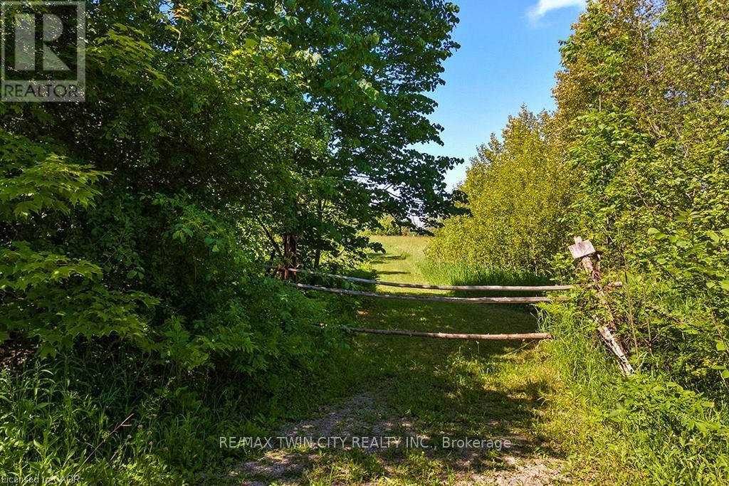 382185 17 Concession, Georgian Bluffs, Ontario  N0H 2T0 - Photo 42 - X12361696