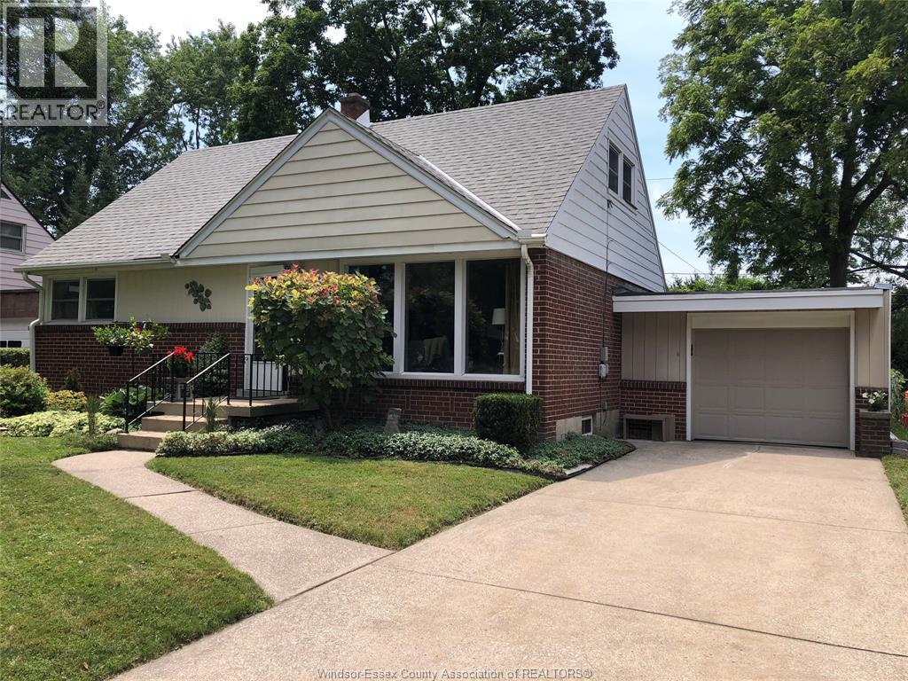 Property at 3075 Radisson AVENUE image 1