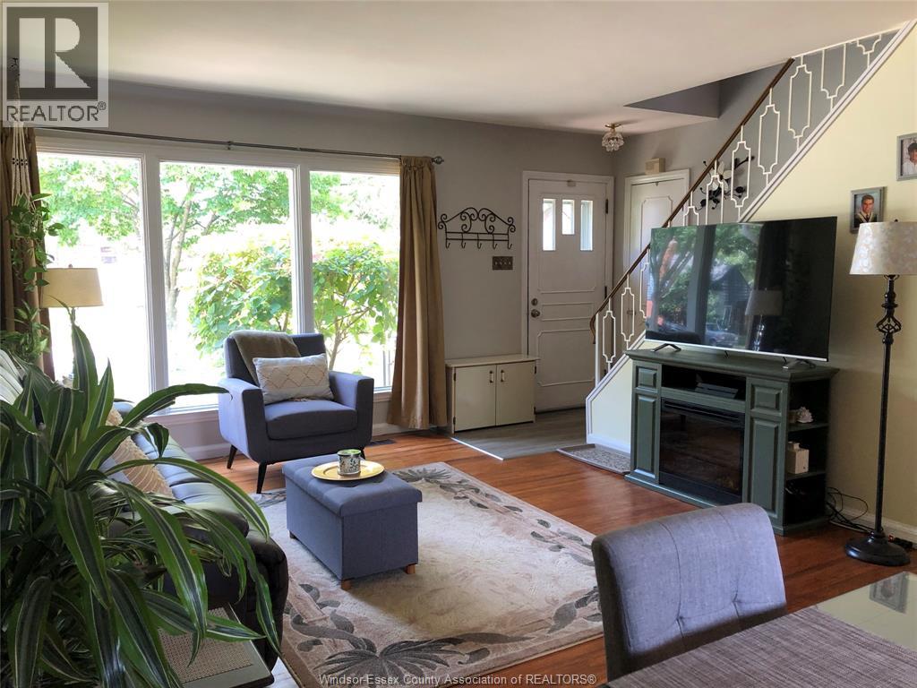 Property at 3075 Radisson AVENUE image 5