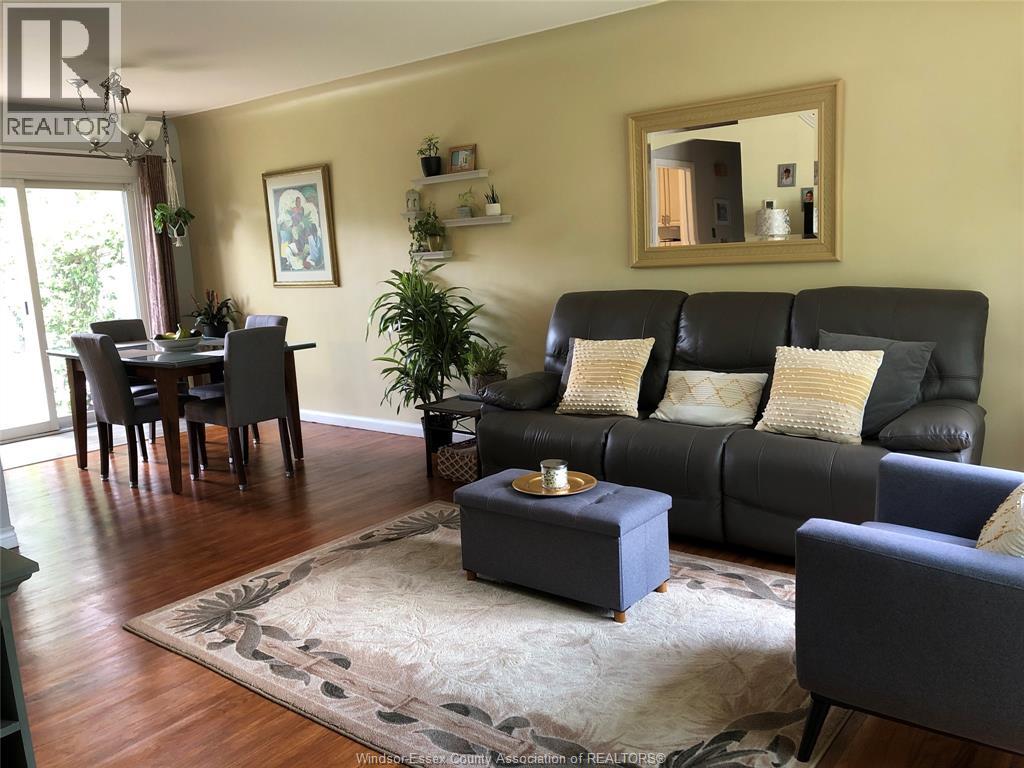 Property at 3075 Radisson AVENUE image 4